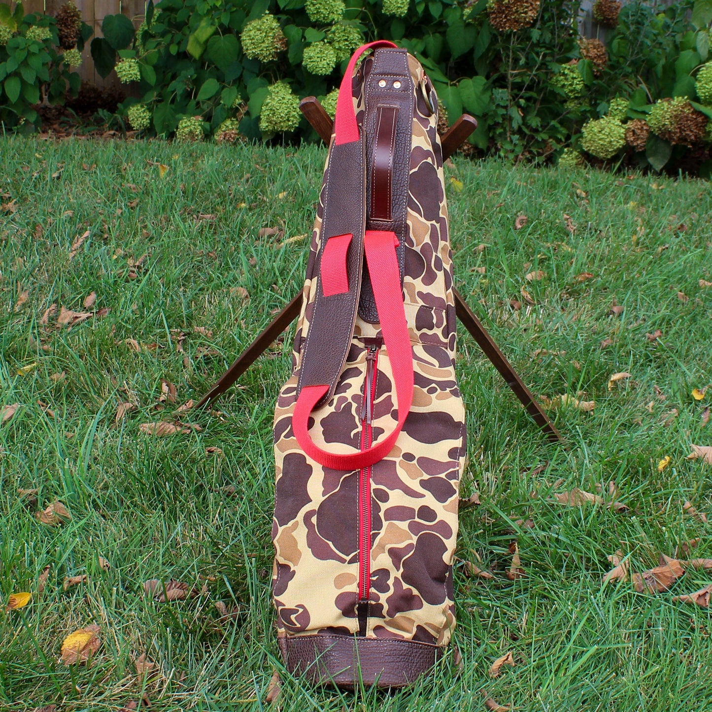 Duck Camo Cordura/Red/Bison Leather Trim Sunday Golf Bag