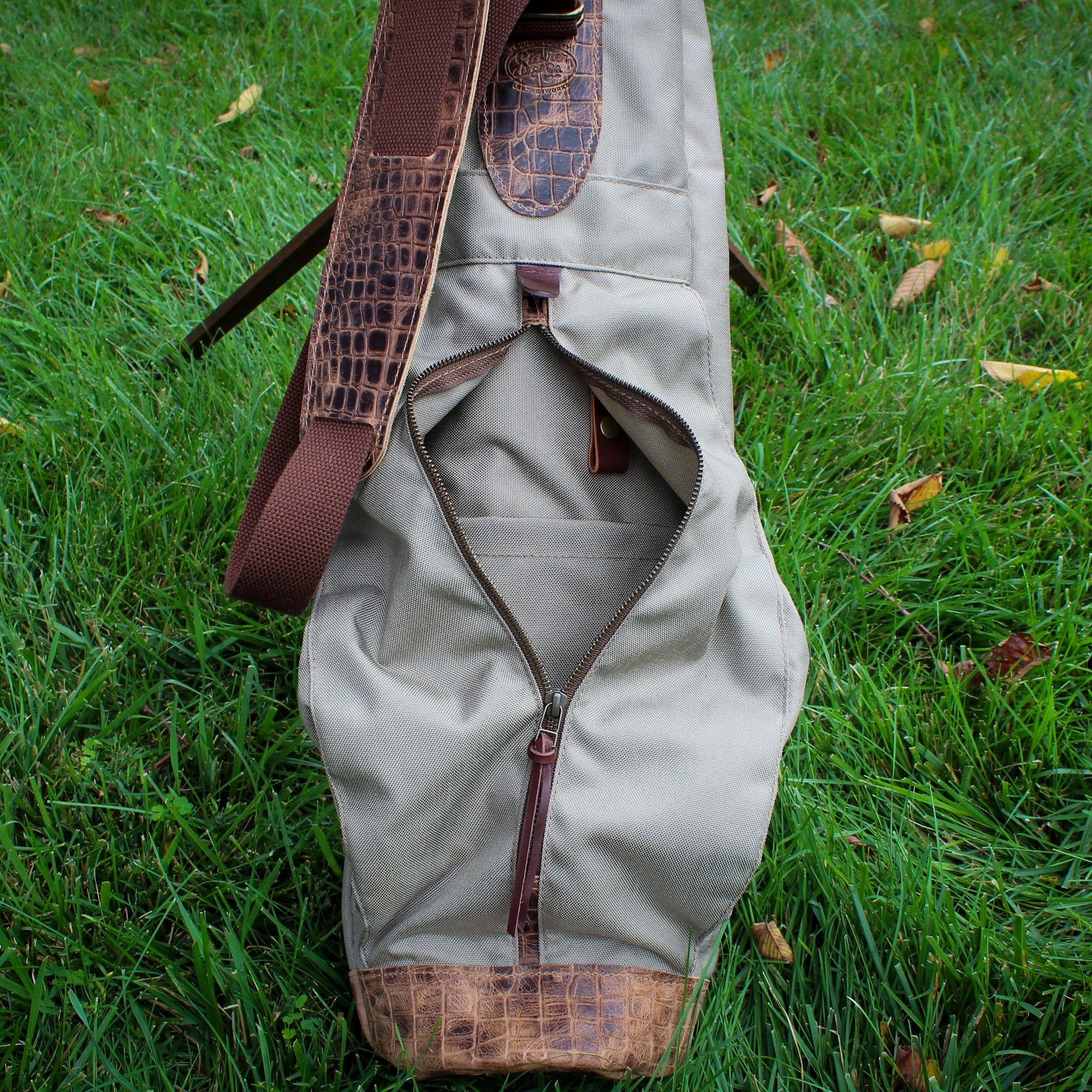 Steurer & Co, Sunday Golf Bag, Made in USA, Enjoy the Walk, In the Wild, Custom Golf Bag