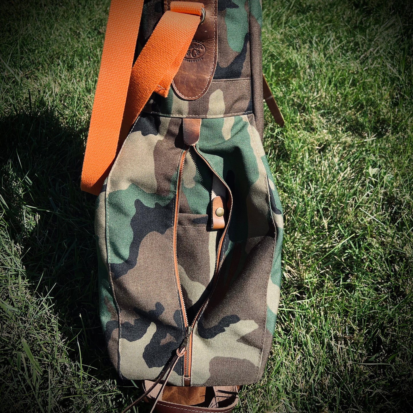 Woodland Camo/English Tan Cordura Sunday Golf Bag