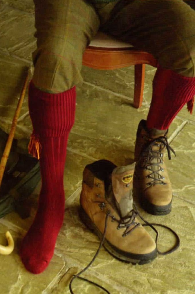 Scarba Knee High Golf Socks made from Merino Wool with removable Garter Ties