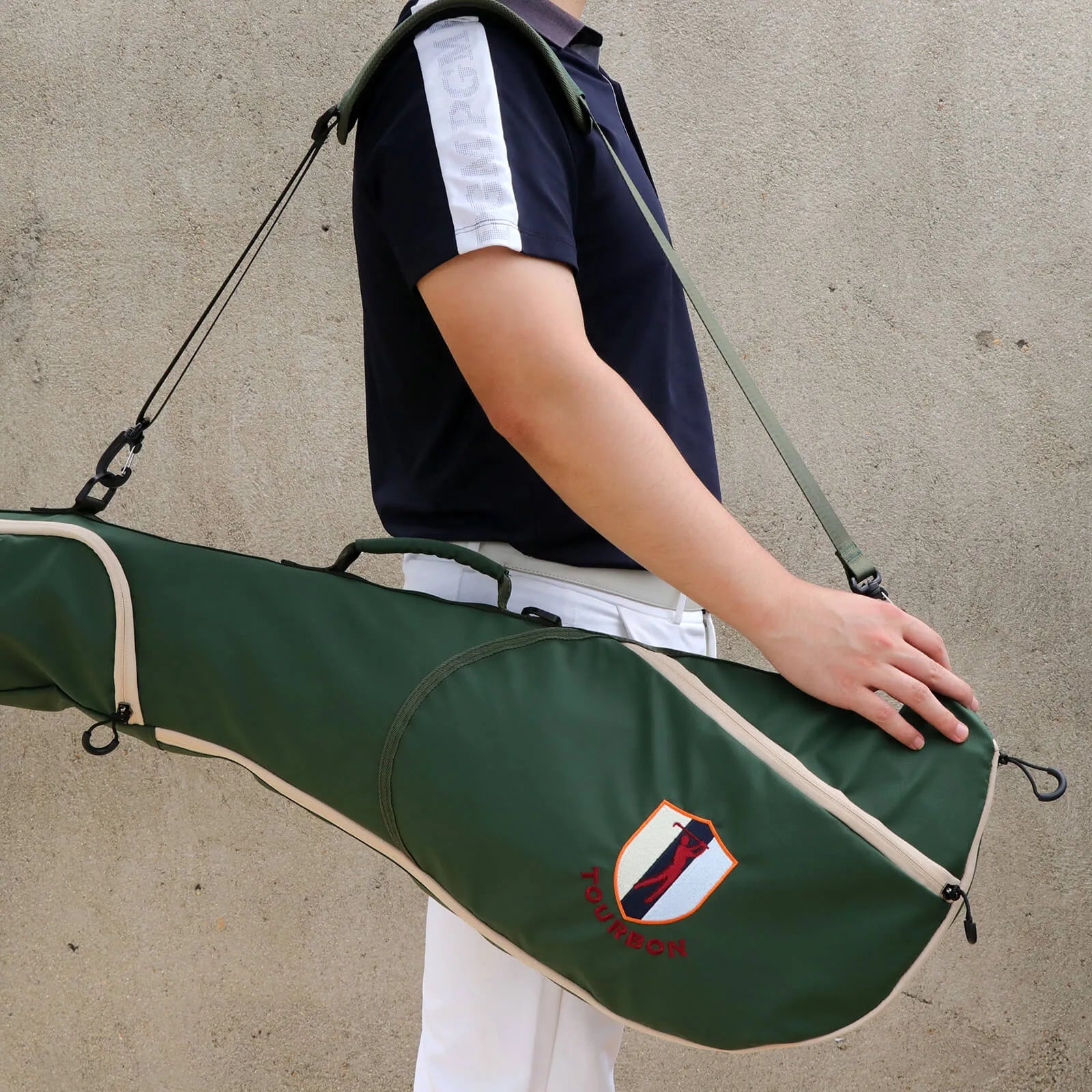 Lightweight green Sunday golf bag for carrying 3 to 8 clubs to the range short course or hickory golf round