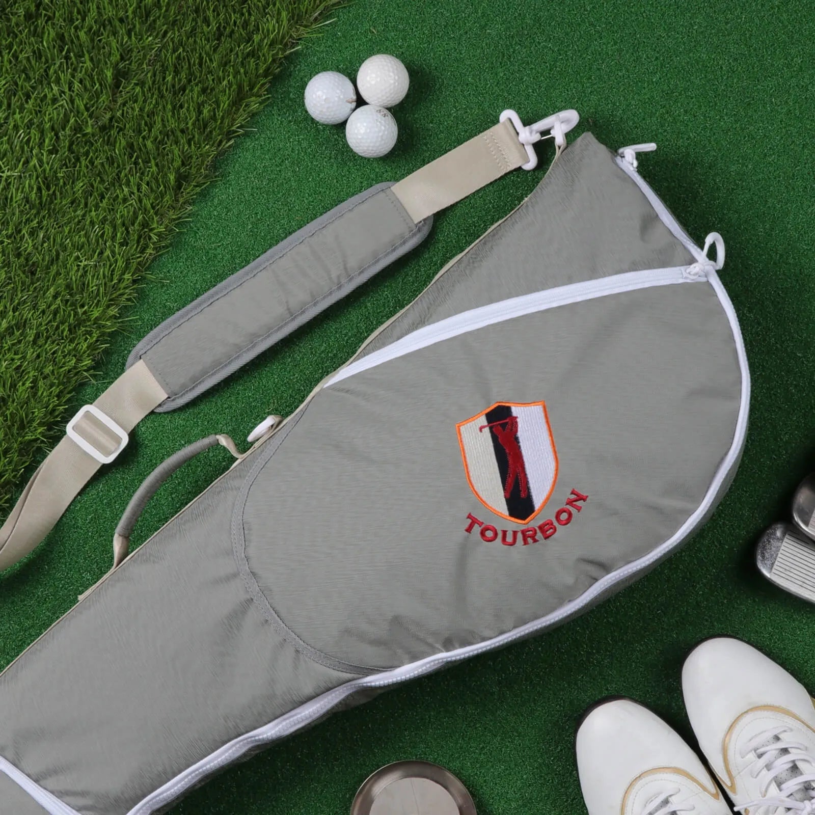 Lightweight green Sunday golf bag for carrying 3 to 8 clubs to the range short course or hickory golf round