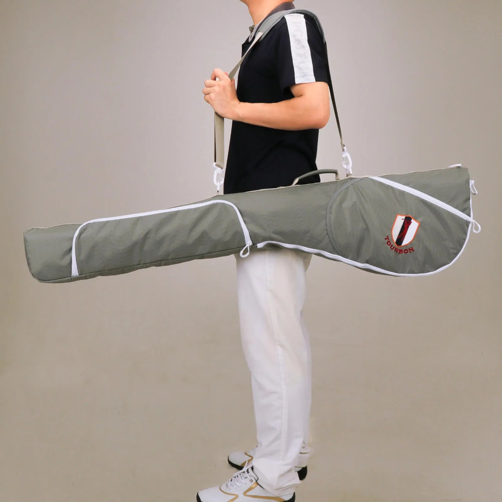 Lightweight green Sunday golf bag for carrying 3 to 8 clubs to the range short course or hickory golf round